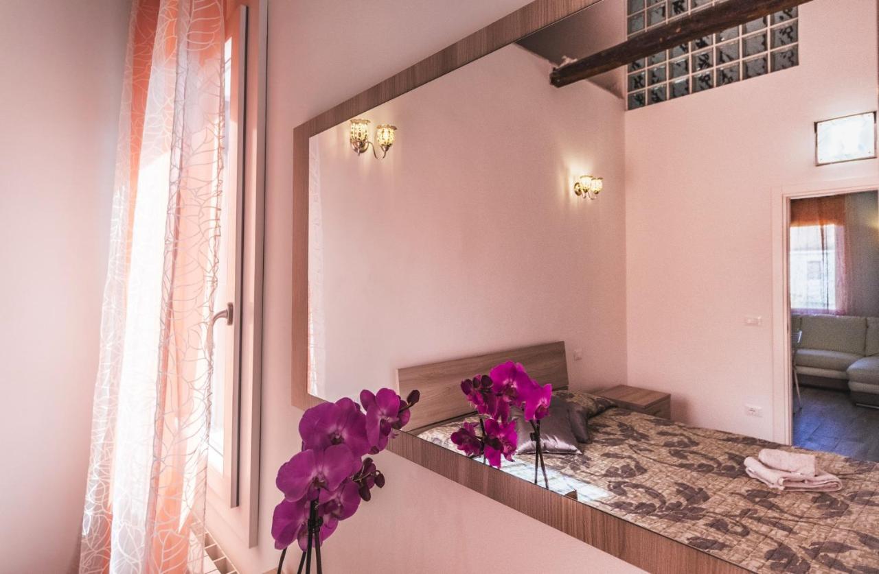 Ca' Laura - Murano Centro - 10 Min From Venice Екстер'єр фото